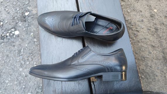 Броги мужские синего цвета 41 размер | Зображення 1