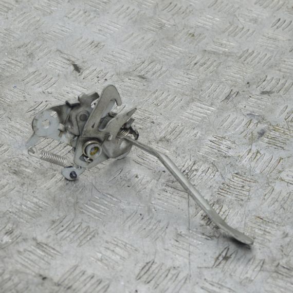 Замок капота Citroen C4 Picasso 2004-2013 Замок капота Сітроен ц4 Пікассо 9654506080