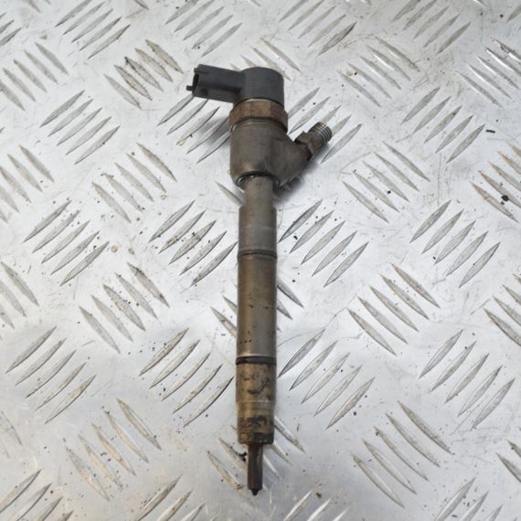 Форсунка 1.1 / 1.5 / 1.6 CRDI Hyundai Accent i10 i30 2004-2012 Форсунка Хюндай Акцент ай10 ай30 338002A400