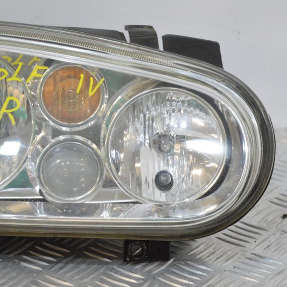 Фара передня права VW Volkswagen Golf IV 1997-2005 Фольксваген Гольф 4 1J1941016C | Зображення 2