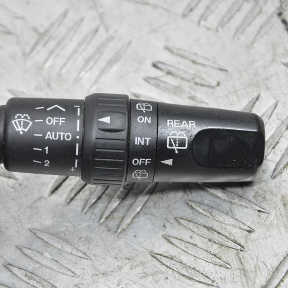 Перемикач підрульовий правий Mazda 3 BK 2003-2009 Перемикач двірників Мазда 3 17D682 | Зображення 1