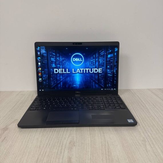 Ультрабук Dell Latitude 5500 / 15.6" (1920x1080) IPS / Intel Core i7-8665U (4 (8) ядра по 1.9 - 4.8 GHz) / 16 GB DDR4 / 256 GB SSD / AMD Radeon 540x, 2 GB GDDR5, 64-bit / WebCam б/у | Зображення 1
