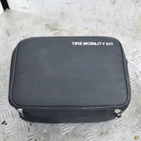 Компресор для підкачки шин Kia Ceed 2006-2018 Ремонтний комплект колеса Кіа Сід 529332Y000 52933-2Y000