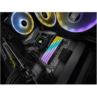 Модуль памяти для компьютера DDR4 16GB (2x8GB) 3600 MHz Vengeance RGB Pro RT Black Corsair | Зображення 6
