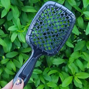Черная расческа карбоновая Super Brush Hollow Comb