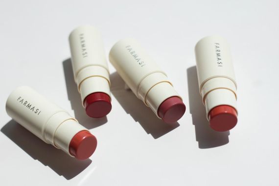 Рум'яна-стік Farmasi Flirt 03 4,5 г | Зображення 7