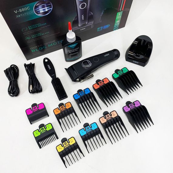 Акумуляторна машинка для стрижки VGR V-880C. Колір: чорний