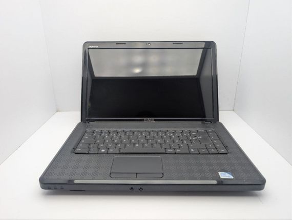 Ноутбук Dell Inspiron N5030 / 15.6" (1366x768) TN / Intel Pentium T4500 (2 ядра по 2.3 GHz) / 4 GB DDR3 / 250 GB HDD / Intel HD Graphics / WebCam / DVD-ROM / АКБ не тримає б/в | Зображення 2