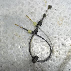 Трос перемикання передач здвоєний Opel Astra H III 2004-2010 троси 6-ступка Опель Астра 55350266