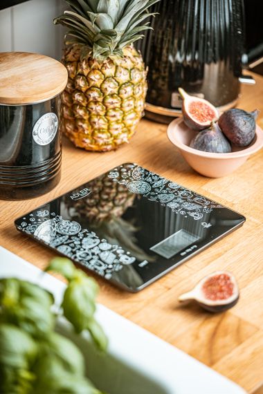 Ваги кухонні електронні Adler AD 3171 до 10 кг зі скляною платформою | Зображення 4