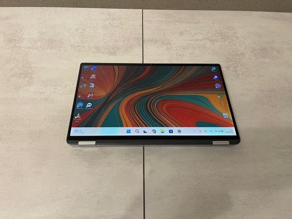 Ультрабук-трансформер Dell Latitude 9410 / 14" (1920x1080) IPS Touch / Intel Core i7-10610U (4 (8) ядра по 1.8 - 4.9 GHz) / 16 GB DDR3 / 512 GB SSD M.2 / Intel UHD Graphics / WebCam / Fingerprint б/у + Подарок Проводная мышь / USB | Зображення 2