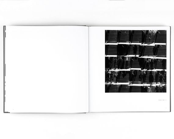 Книга для фотографов фотоискусство история черно-белая фотография Рэя Мецкера Ray K Metzker "Notes de lumière" | Зображення 5