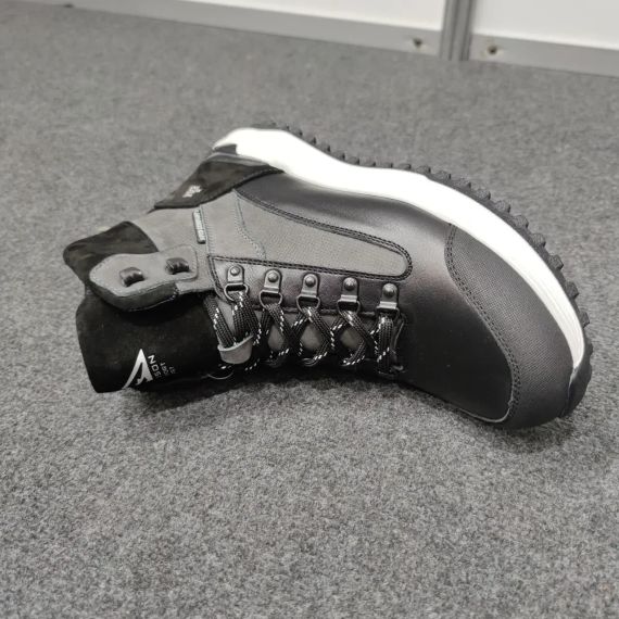 Ботинки зимние на белой подошве 41 размер. | Зображення 3