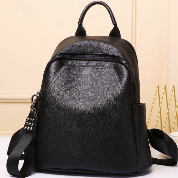 Жіночий класичний шкіряний рюкзак чорний міського типу 85378 | Зображення 1