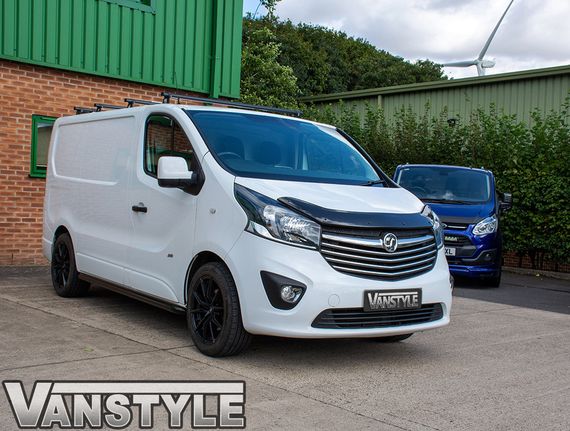 Дефлектор капоту (EuroCap) для Nissan NV300 2016-2024 рр | Зображення 8