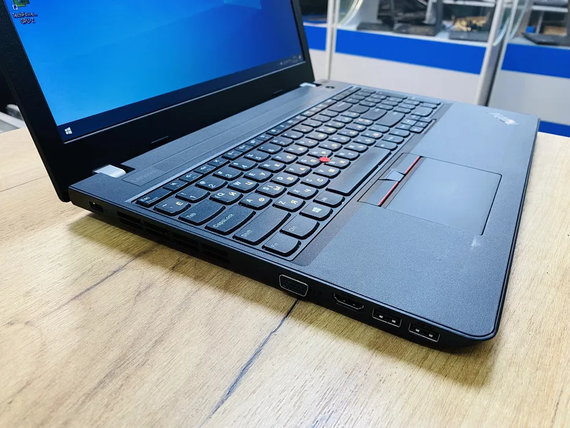 Ноутбук Lenovo Thinkpad E575 15.6" AMD A6 9500B/8gb/1000gb/Radeon R5 | Зображення 3
