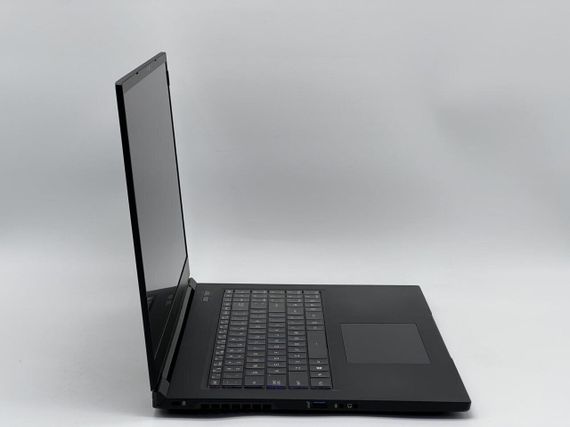 Ігровий ультрабук Б-клас MainGear Vector Pro MG-VCP17A / 17.3" (2560x1440) IPS / AMD Ryzen 9 5900HX (8 (16) ядер по 3.3 - 4.6 GHz) / 32 GB DDR4 / 480 GB SSD / nVidia GeForce RTX 3070, 8 GB GDDR6, 256-bit / WebCam б/в + Подарунок Бездротова миша HOCO GM28 | Зображення 2