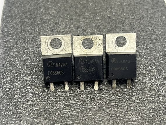 Диод F08S60S оригинальный демонтаж, TO220-2pin ( 600V, 8A ) б/у | Зображення 1