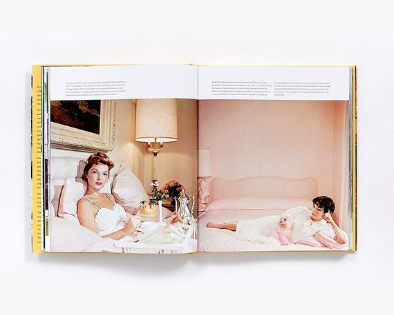 Книги знаменитых фотографов с фотографиями известных людей Slim Aarons: Women книга по фотографии | Зображення 7