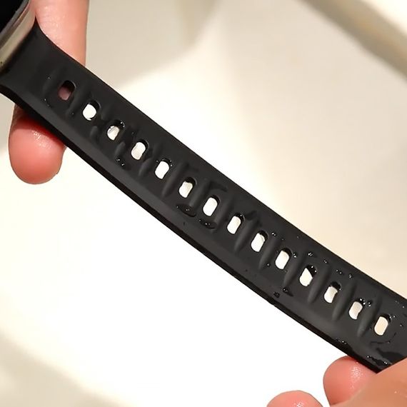 Ремінець BlueO Fluoro Rubber Sport для Apple Watch 42(ser.1-3)/44/45/46/49mm Black | Зображення 2