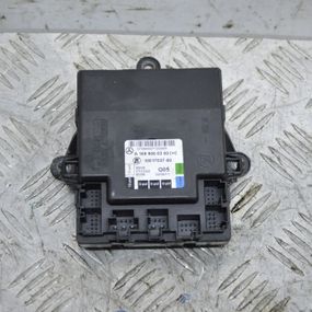 Блок керування передніх лівих дверей Mercedes W169 W245 2004-2012 Модуль дверей водія Мерседес A1699000300