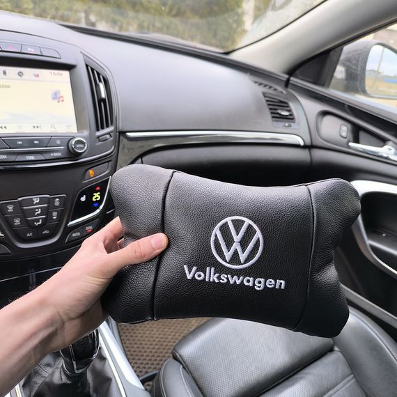 Подушка підголівник метелик Volkswagen, Подарунок чоловікові водієві, Подушка для водія для авто LO-43 | Зображення 1
