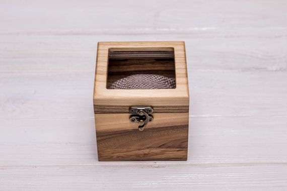 Коробочка для 1 часов со стеклянной крышкой и логотипом | Зображення 1