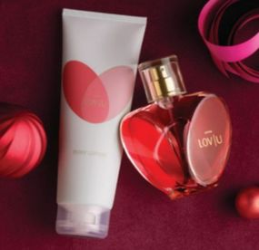 Подарочный парфюмерный набор Avon Lov U для Нее