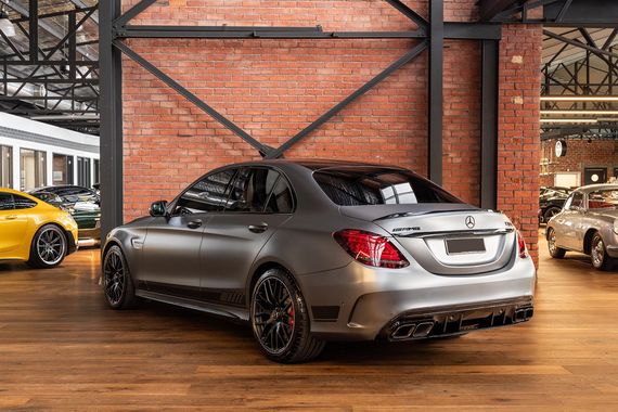 Задній дифузор з насадками Silver (Дизайн С63 2018-2021) для Mercedes C-сlass W205 рр