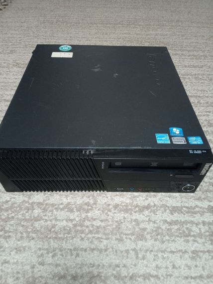 ПК Б-клас Lenovo ThinkCentre M82 SFF / Intel Core i5-3470 (4 ядра по 3.2 - 3.6 GHz) / 8 GB DDR3 / 500 GB HDD / Intel HD Graphics 2500 / DVD-RW б/в | Зображення 1