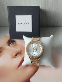 Жіночий годинник Pandora gold