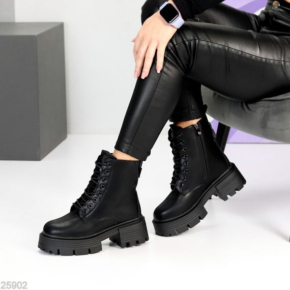 Чорні зимові шкіряні черевики берці на тракторній підошві | Зображення 7