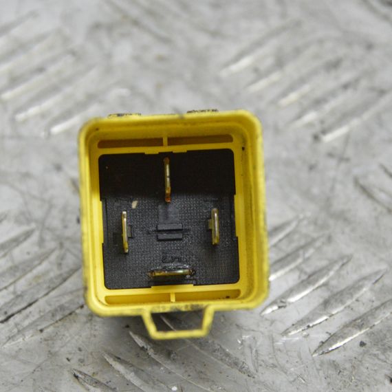 Реле свічок накалу 1.6 TDCI Ford Focus II C-Max Transit Mondeo Реле свічок Форд Фокус Ц-Макс 94BG14N089E1B | Зображення 1