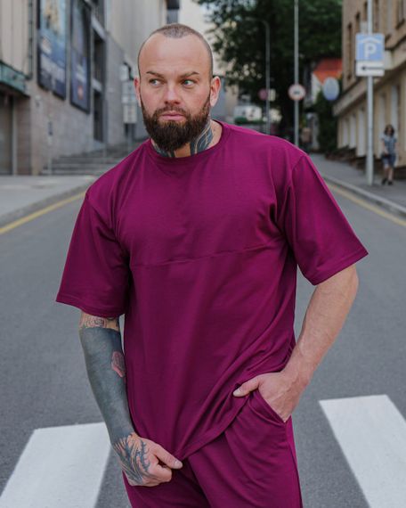 Мужской летний костюм оверсайз с шортами и футболкой BD0023 цвет бордовый, размер L | Зображення 2