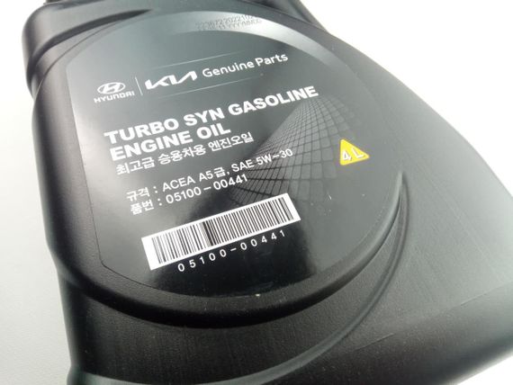 Олива моторна 5W-30 синтетична HYUNDAI Turbo SYN Gasoline 4 л. (05100-00441) (0510000441) | Зображення 2