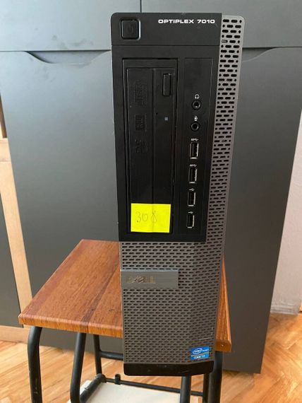 Комп'ютер Dell OptiPlex 7010 SFF / Intel Core i7-3770 (4 (8) ядра по 3,4 - 3,9 ГГц) / 4 ГБ DDR3 / 120 ГБ SSD / Intel HD Graphics 4000 / DVD-ROM б/в | Зображення 3