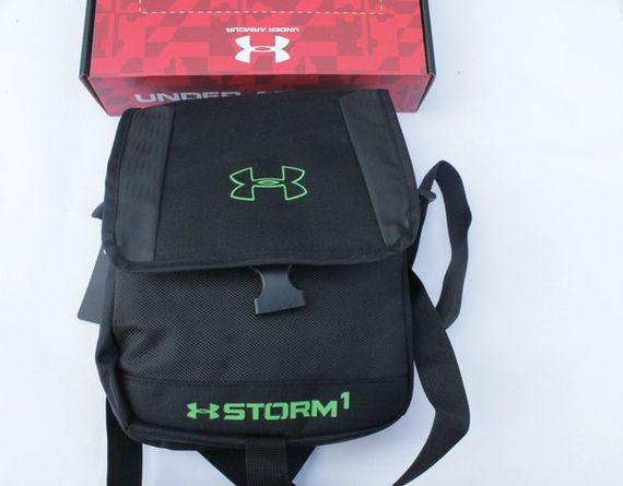 Сумка через плечо Under Armour Storm1 (черная) | Зображення 5