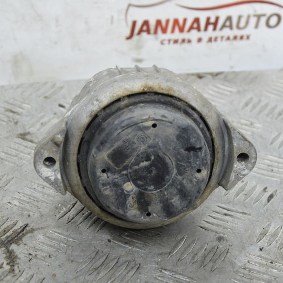 Подушка опора двигуна ліва 2.0 BMW E90 E91 2005-2013 Подушка мотора ліва БМВ е90 е91 13981112 | Зображення 1
