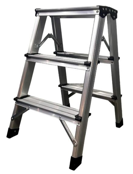 Стрем'янка двостороння GTM KMH1203 алюмінієва, 3 сходинки 580 мм (KMH1203) (39696)