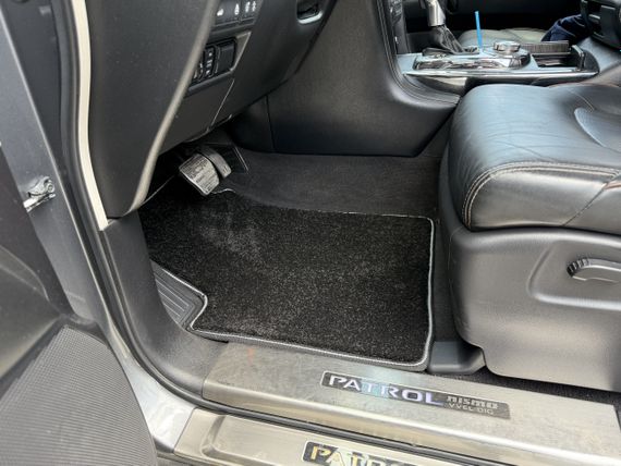 Килимки текстильні Deluxe (3 ряди, чорний) для Nissan Patrol Y62 2010-2024 рр | Зображення 7