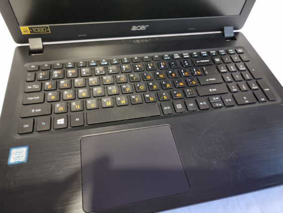 Ноутбук Б-клас Acer Aspire 3 A315-51 / 15.6" (1920x1080) TN / Intel Core i5-7200U (2 (4) ядра по 2.5 - 3.1 GHz) / 8 GB DDR4 / 1000 GB HDD / Intel HD Graphics 620 / WebCam + Сумка б/в | Зображення 6