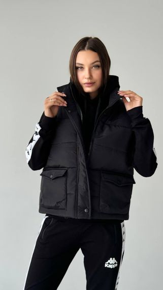 Жіноча жилетка чорна