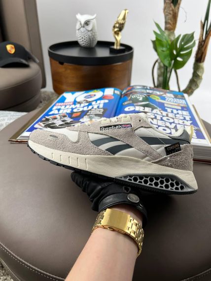 Кросівки R1e1ebok Classic Leather Hexalite White Grey Beige , В'єтнам 44 28