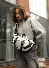 Большая женская поясная сумка бананка Sambag DynamicDart белая 38×21×7 см (80411008)