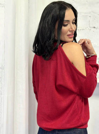 Женская красивая ангоровая кофта с открытыми плечами GF04169 цвет красный, размер 46/48 | Зображення 1