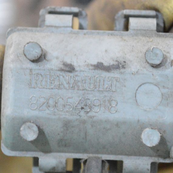 Захист патрубка палива Renault Laguna III 2007-2015 Кожух паливної трубки Рено Лагуна 3 8200543918 | Зображення 3