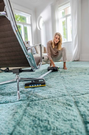 Пылесос Karcher беспроводный VC 7 Cordless yourMax 1.198-710.0 | Зображення 2