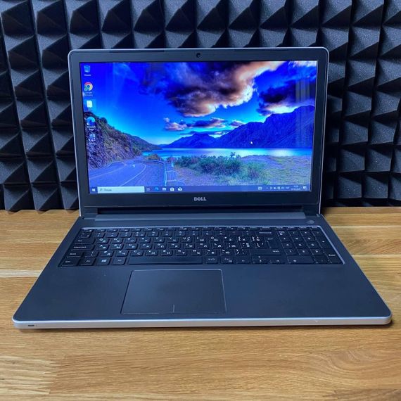 Ноутбук Б-класс Dell Inspiron 5558 / 15.6" (1366x768) TN / Intel Core i5-5200U (2 (4) ядра по 2.2 - 2.7 GHz) / 8 GB DDR3 / 128 GB SSD / Intel HD Graphics 5500 / WebCam / HDMI б/у | Зображення 1
