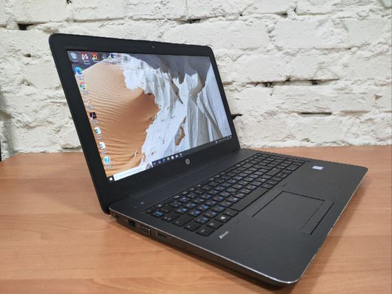 Мобильная рабочая станция HP Zbook 15 G4 / 15.6" (1920x1080) IPS / Intel Core i7-7700HQ (4 (8) ядра по 2.8 - 3.8 GHz) / 16 GB DDR4 / 480 GB SSD / nVidia Quadro M2200, 4 GB GDDR5, 128-bit / WebCam / 3G б/у | Зображення 2