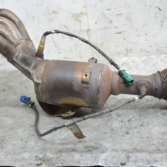 Каталізатор, випускний колектор Volvo V50 1.8 / 2.0 2004-2007 випускний колектор Вольво В50 гофра 3110114000 | Зображення 2